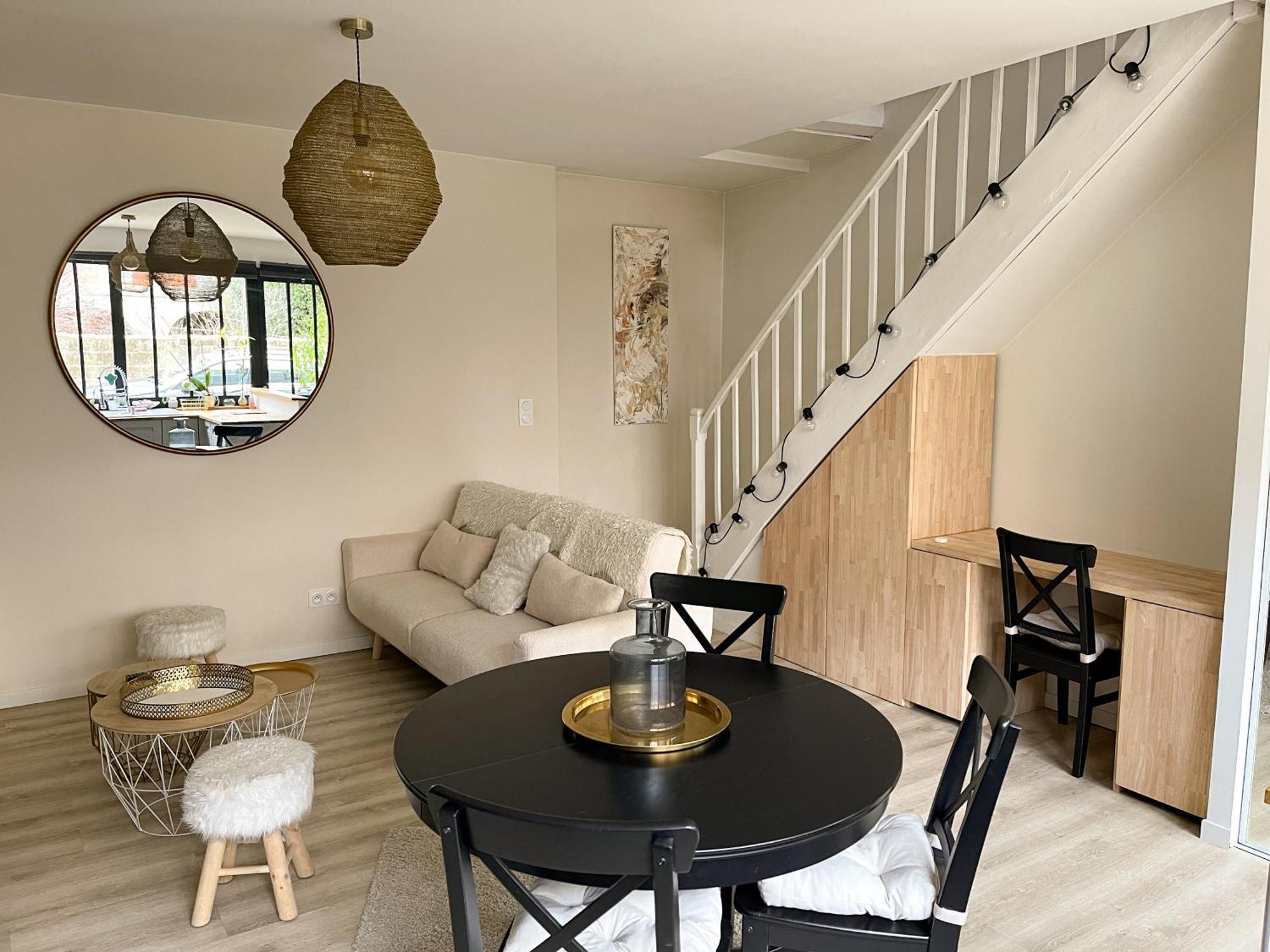 Maison + Parking Prive Au Coeur Angouleme 60M2 Экстерьер фото